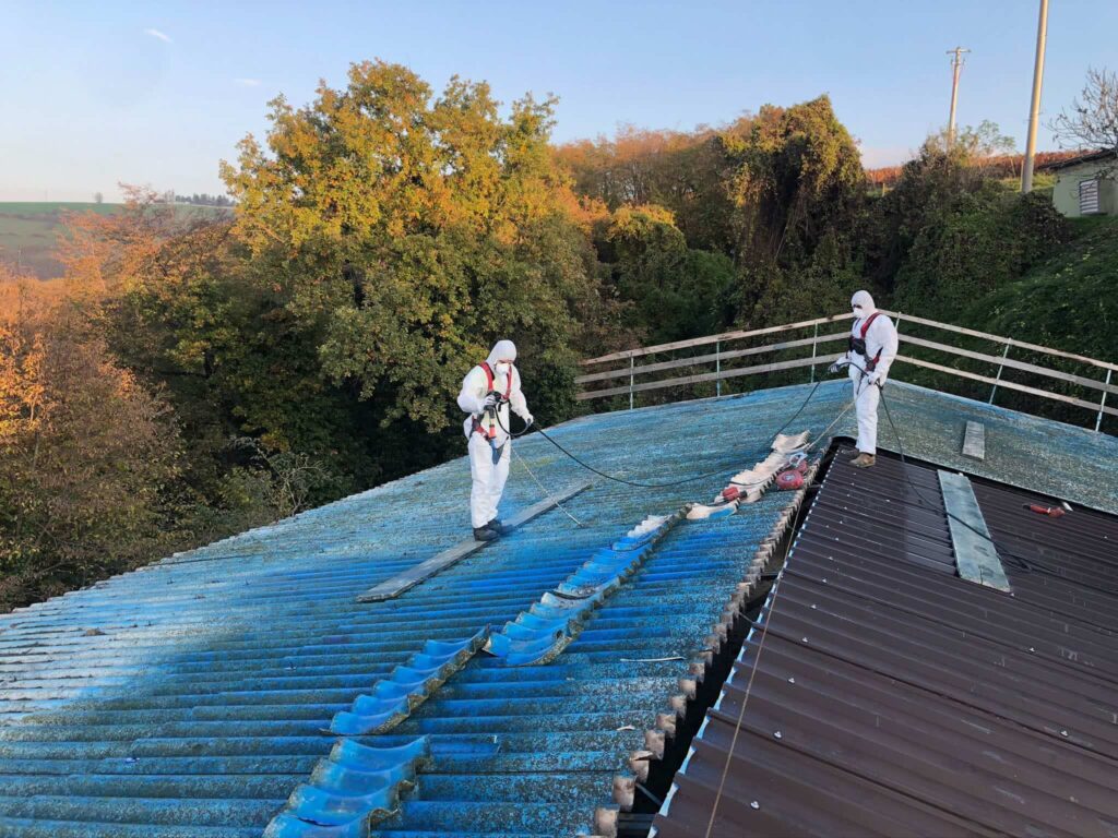 Smaltimento amianto e bonifica eternit - Corradi Coperture a Verona